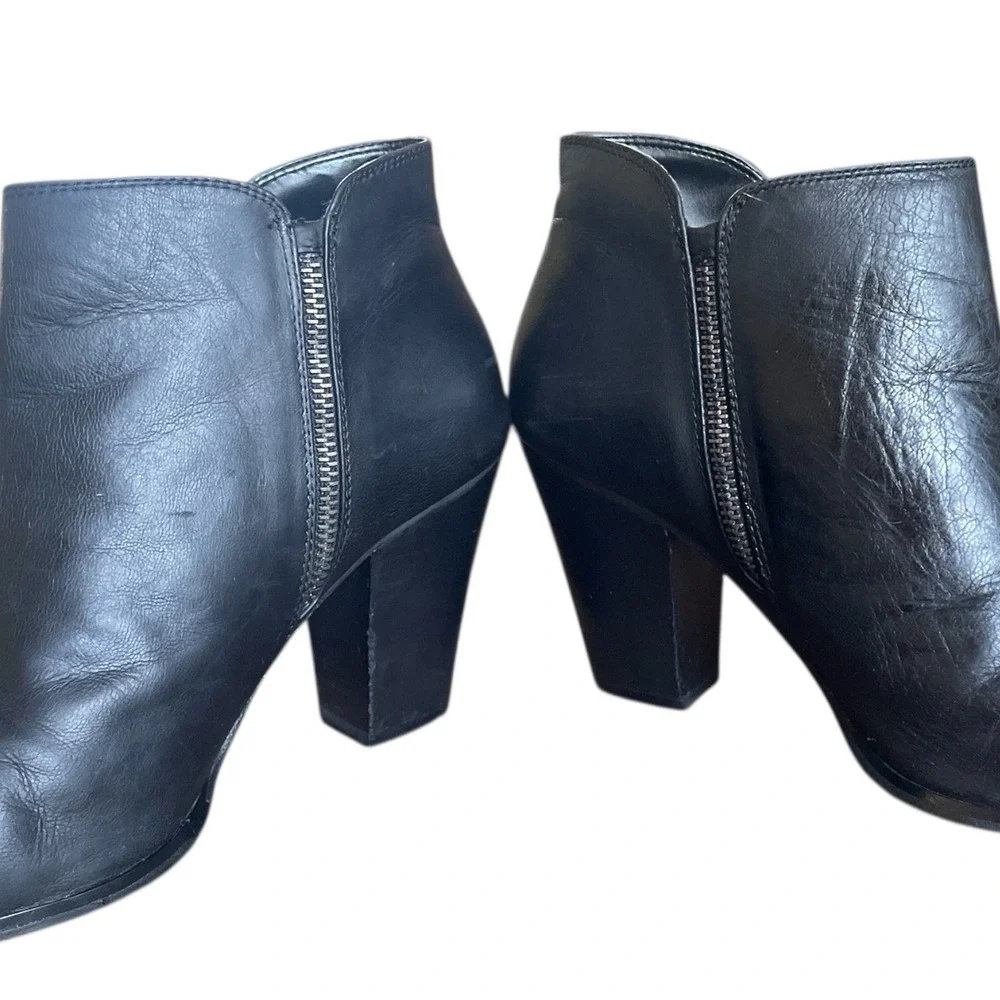 Sole Society 'So Chelsea' Black Leather Booties, Women's Size 8.5 - Picture 6 of 9